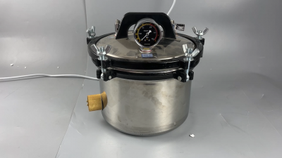  Stainless steel autoclave sterilizer 