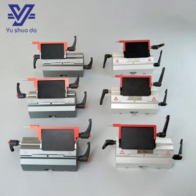 microtome blade holder